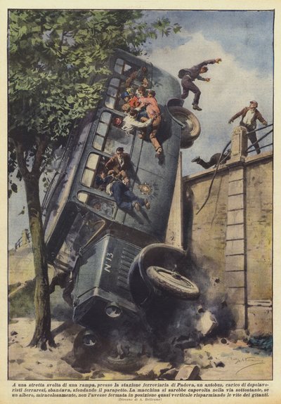 A una stretta svolta di una rampa, presso la stazione ferroviaria di Padova, un autobus da Achille Beltrame